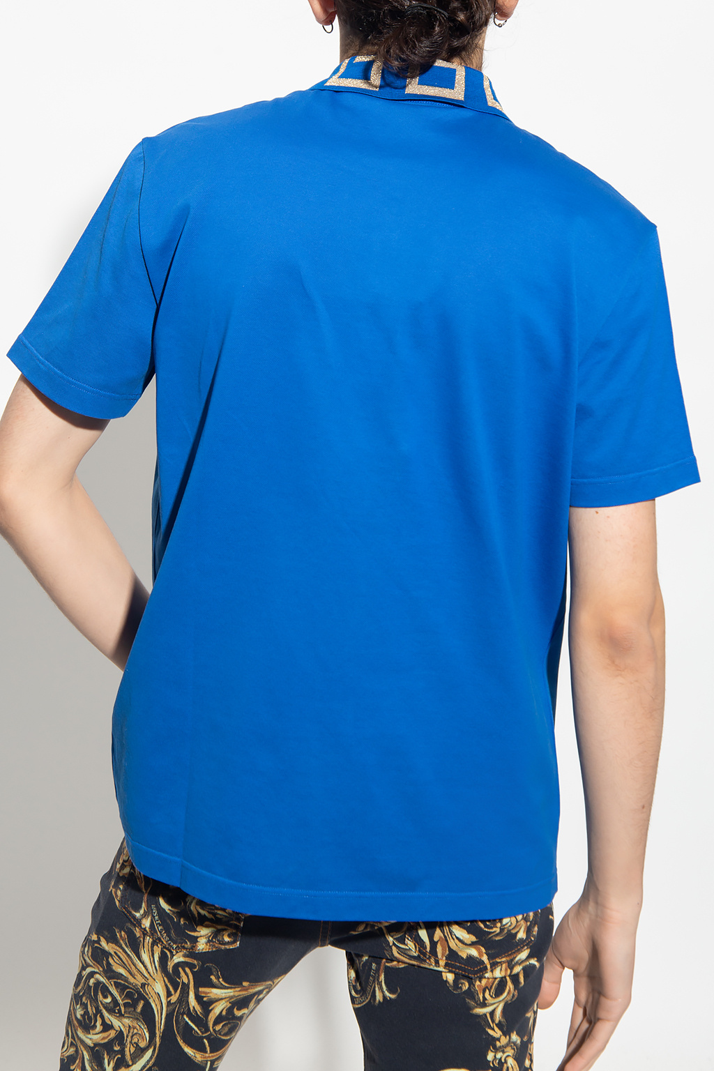 【関税&送料込】Versace Light Blue Cotton T-Shirt Versace Printed Cotton T-shirt Versace